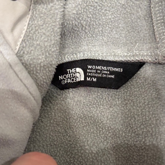 The North Face Women's Gray Ski Jacket Size Medium - Picture 5 of 8